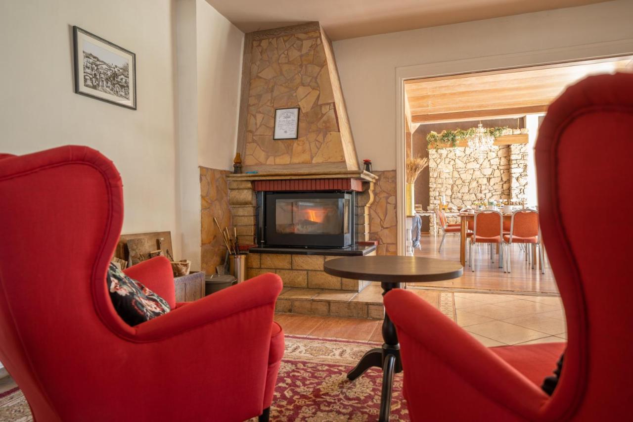 Tselikas Hotel Kozáni Kültér fotó