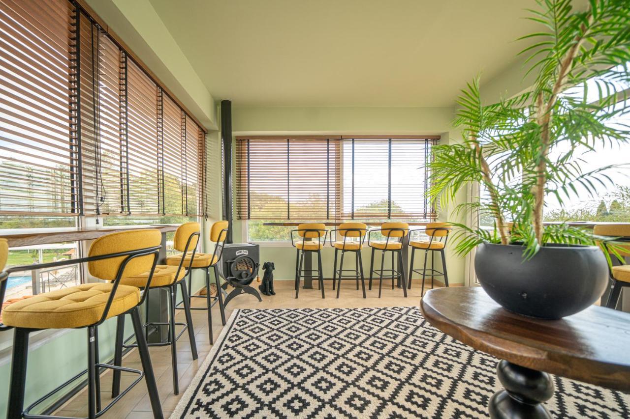 Tselikas Hotel Kozáni Kültér fotó