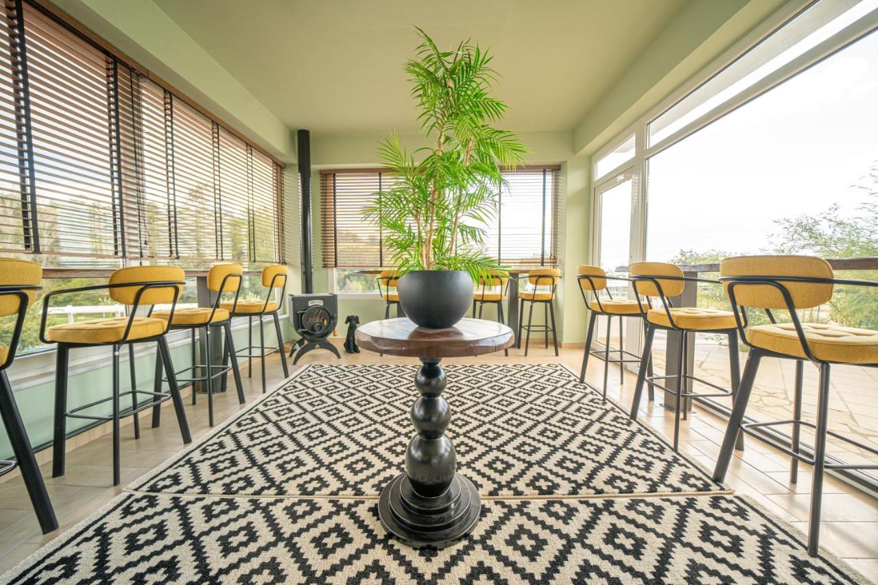 Tselikas Hotel Kozáni Kültér fotó