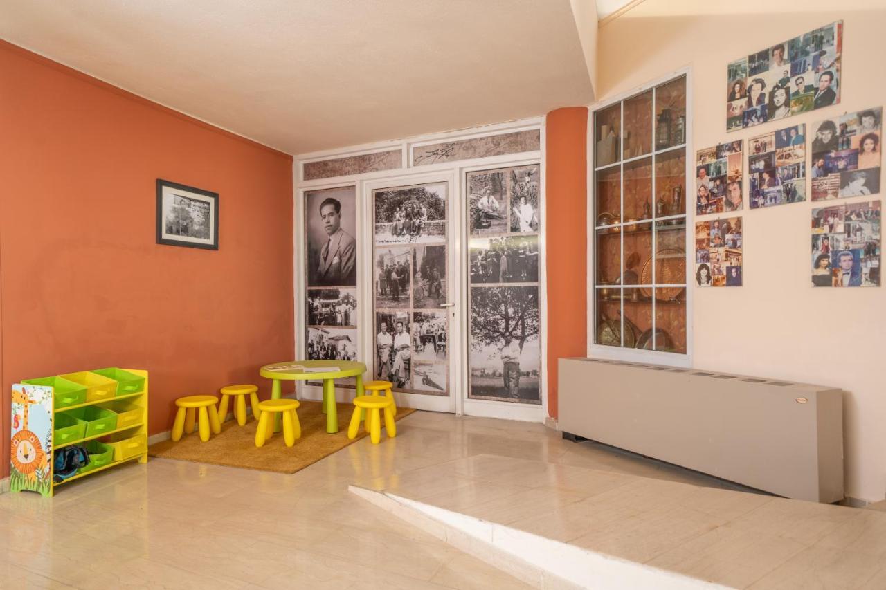 Tselikas Hotel Kozáni Kültér fotó
