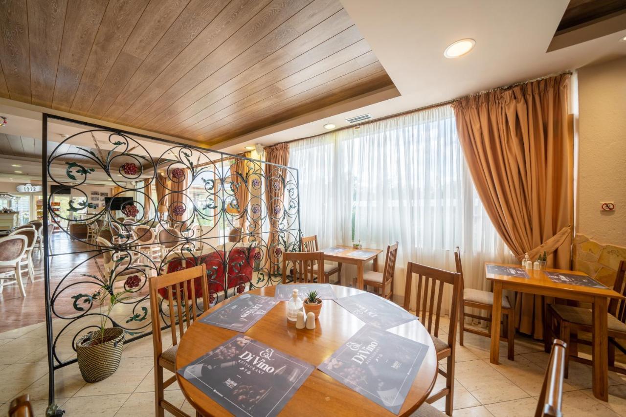 Tselikas Hotel Kozáni Kültér fotó