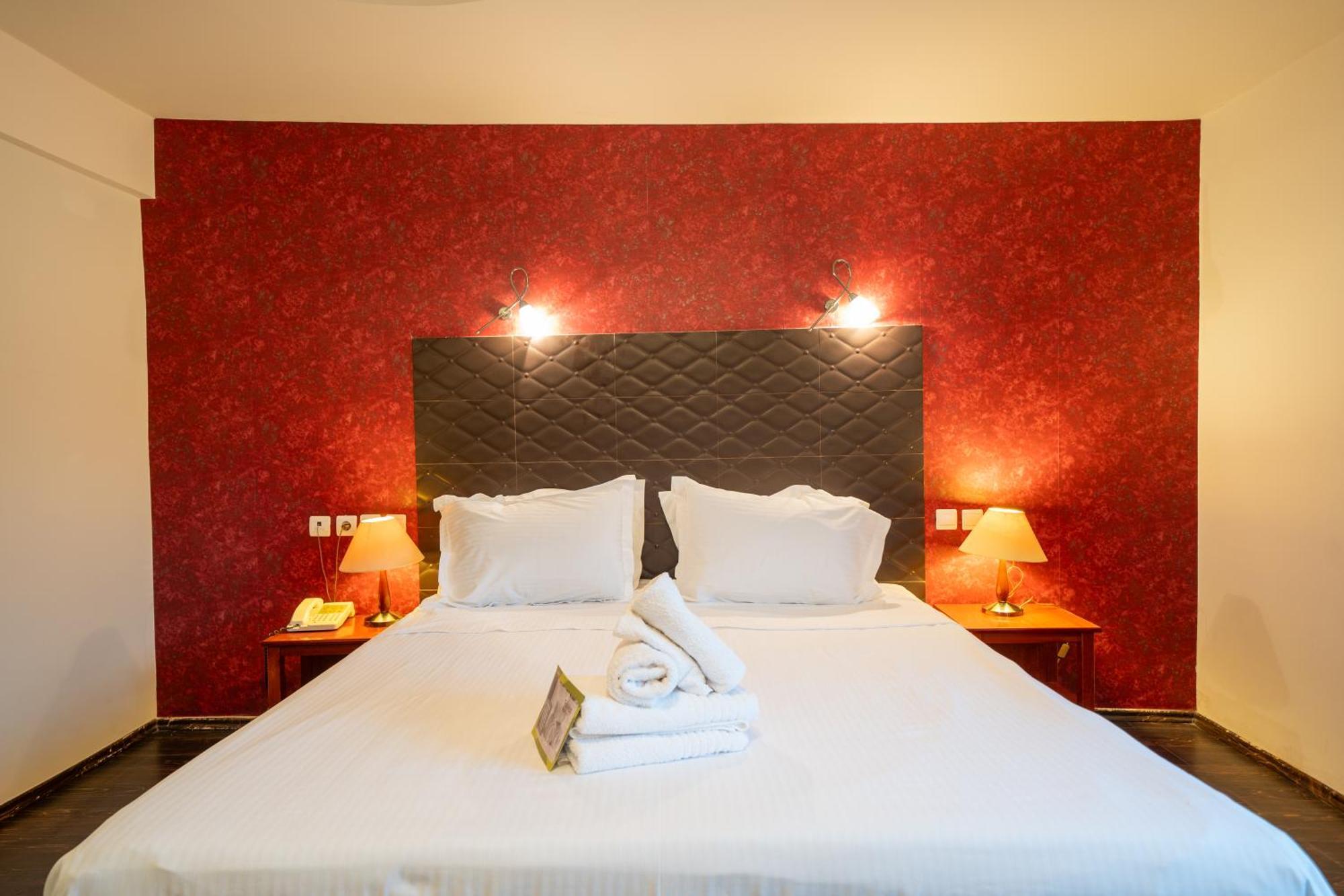 Tselikas Hotel Kozáni Szoba fotó