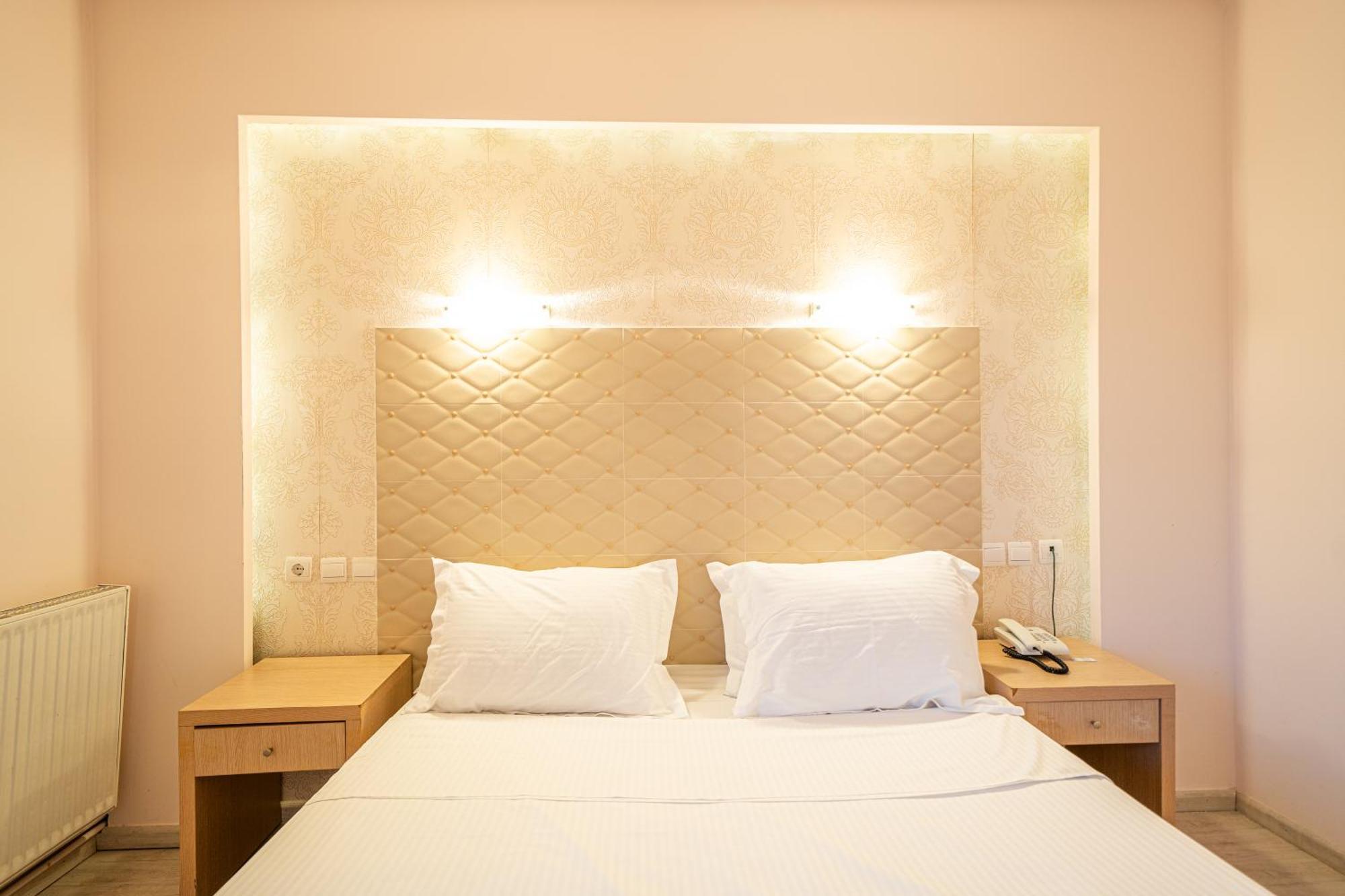 Tselikas Hotel Kozáni Szoba fotó